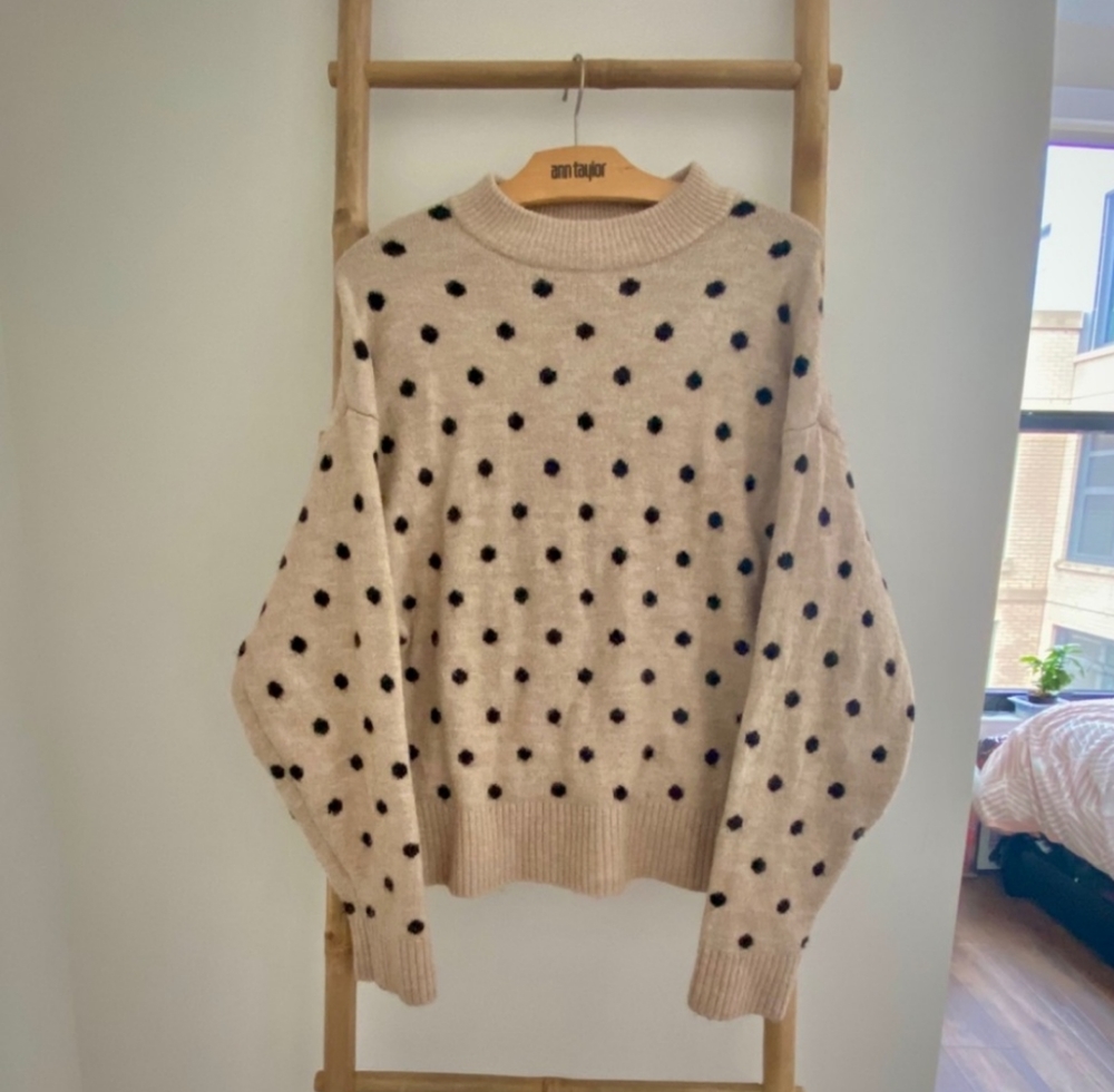 H&M Boxy Fit Spotted Polka Dot Sweater - Picture 2 of 15